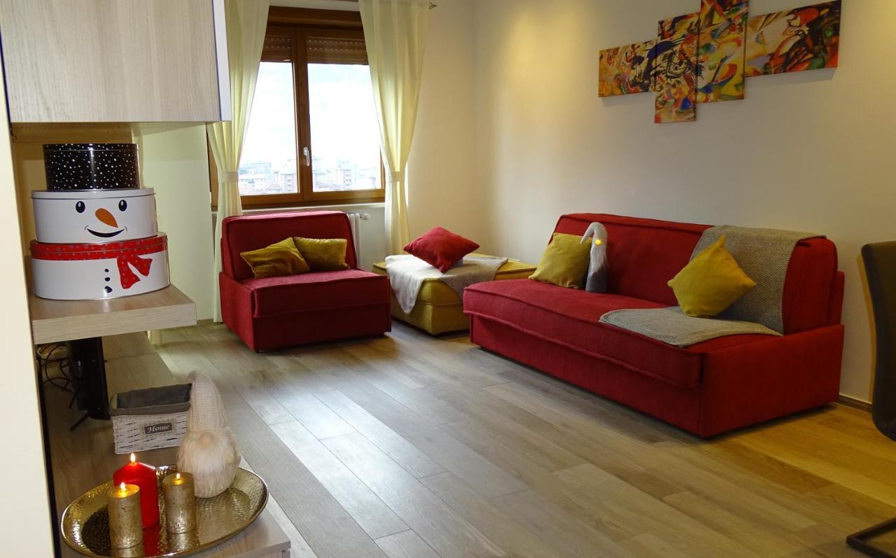 Blue Moon - Via Parigi Apartments Aosta Exterior photo